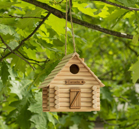 Log Cabin Birdhouse