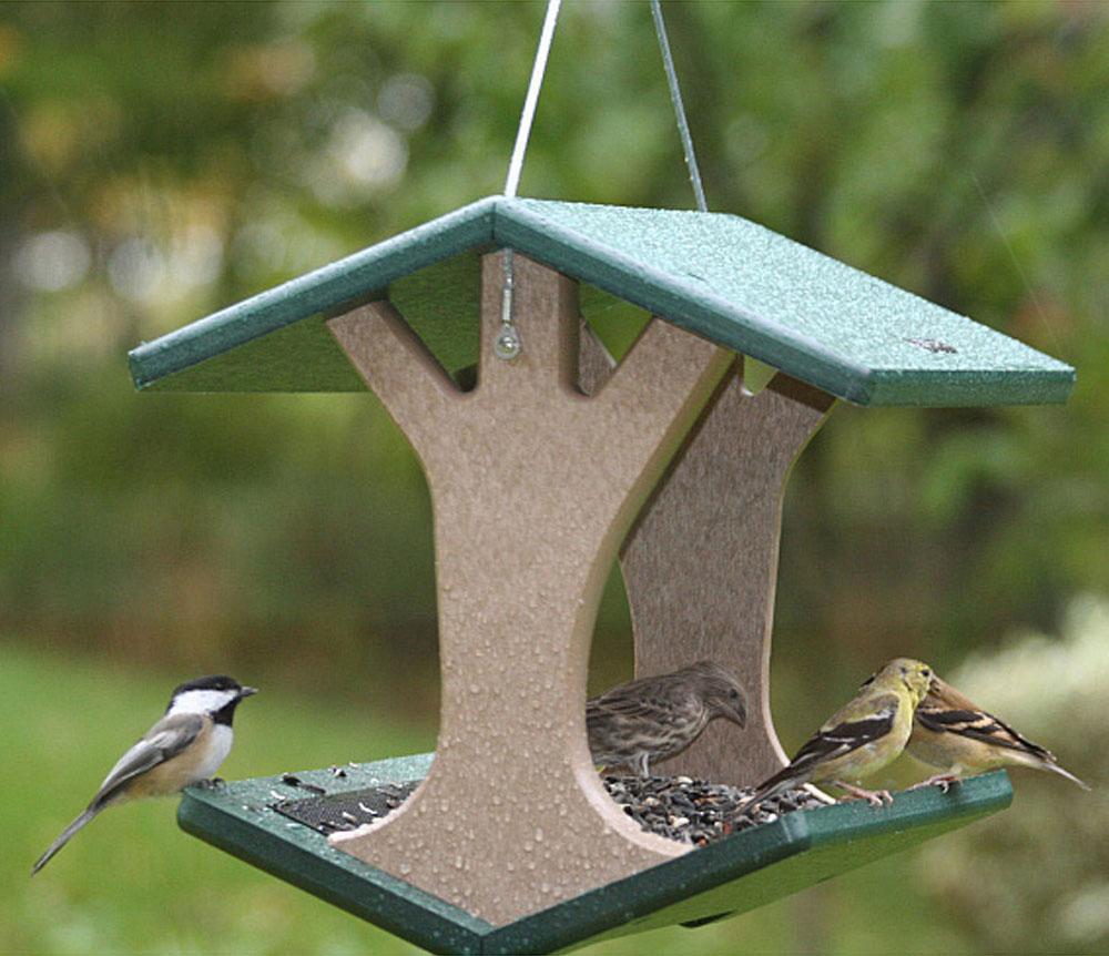 Recycled Hanging Fly-Thru Feeder